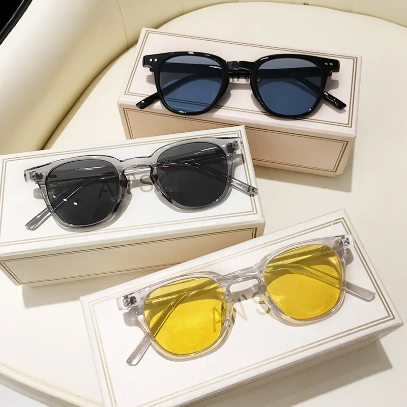 Vintage Square Grey Sunglasses - Designer Sunglasses recension och pris